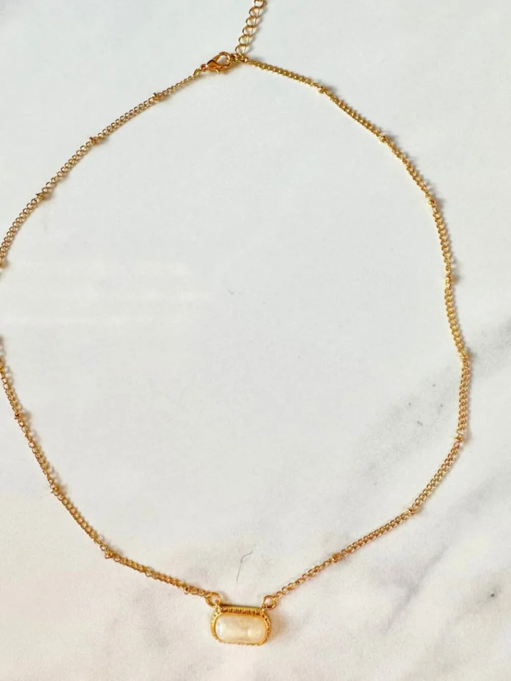 Never Used Mini Elisa Satellite Short Pendant Necklace Gold / Ivory - Picture 2 of 5